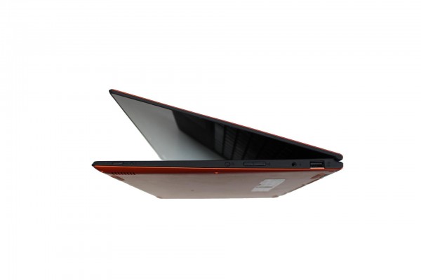 Lenovo Yoga 2 Pro thinkstore24 anschlüsse