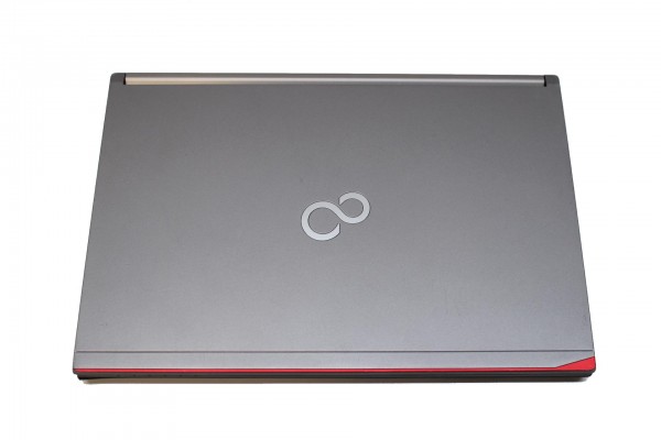 Fujitsu Lifebook E746 Intel Core i7-6500U 32GB RAM 256GB SSD