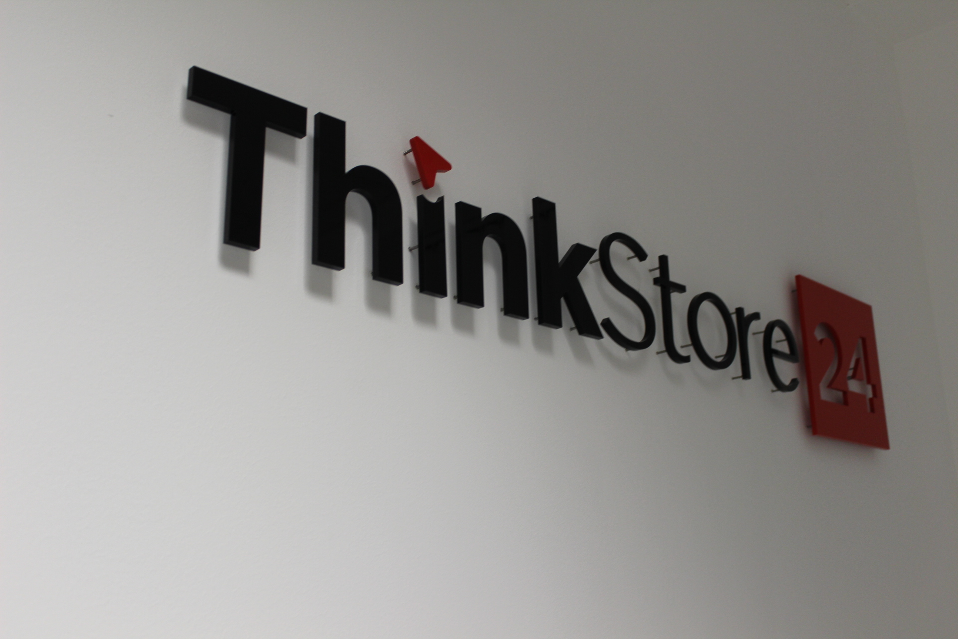 Thinkstore24.de Logo