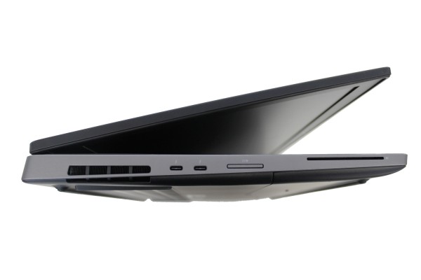 Ware A- Dell Precision 7730 17,3" Core i7-8750H 32GB 512GB SSD FHD IPS P3200 Backlit Webcam